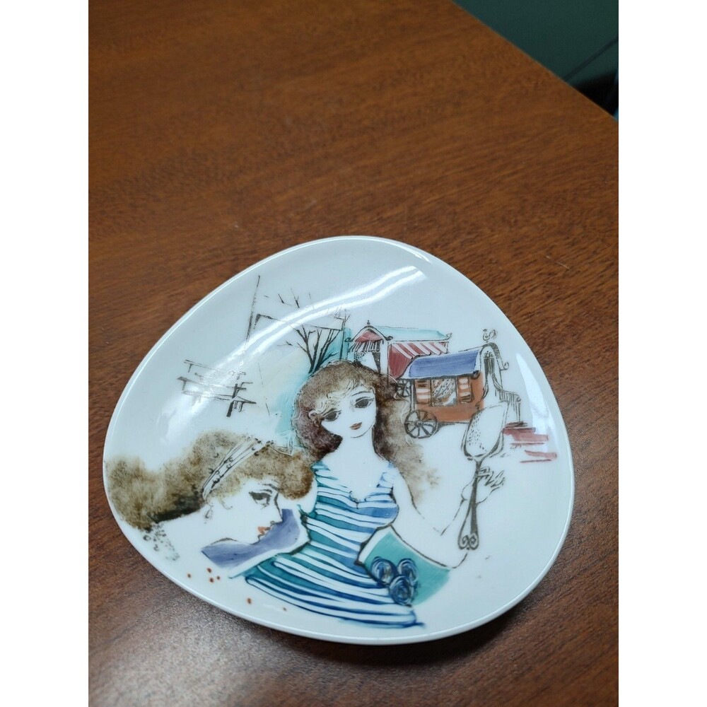 Vintage Rosenthal Lis Muller PAris scene 2 Girls Trivet Dish Germany 4.5" across